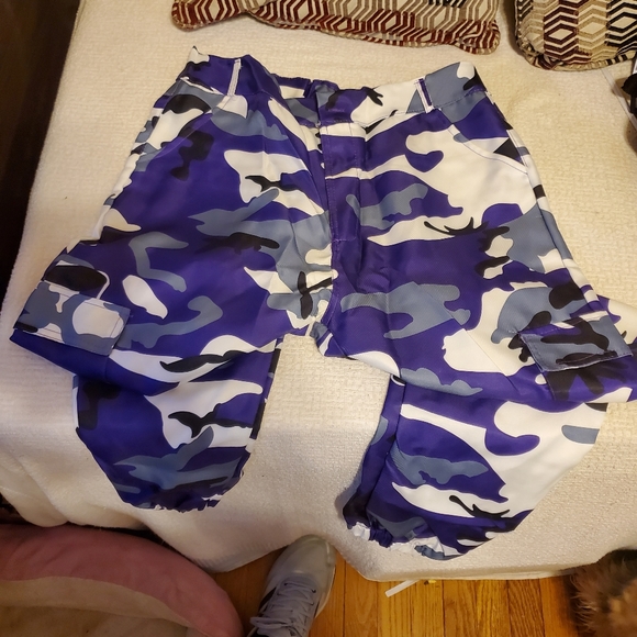 Pant - Picture 2 of 4